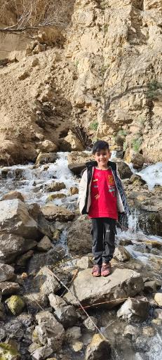 عکس چشمه سرداب رستم آباد