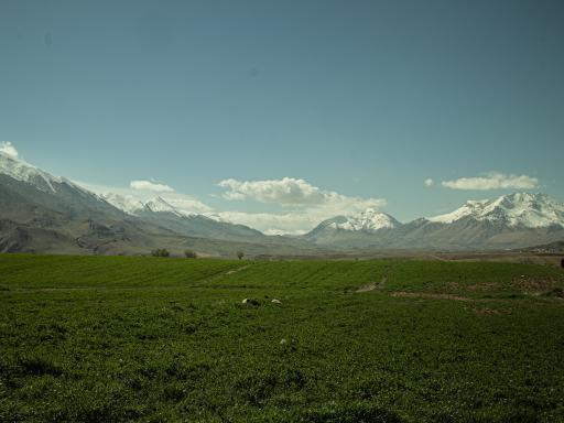 عکس چشمه سرداب رستم آباد
