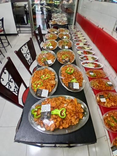 عکس ساندویچی شاهین
