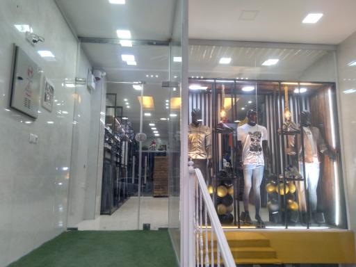 عکس بوتیک کارن