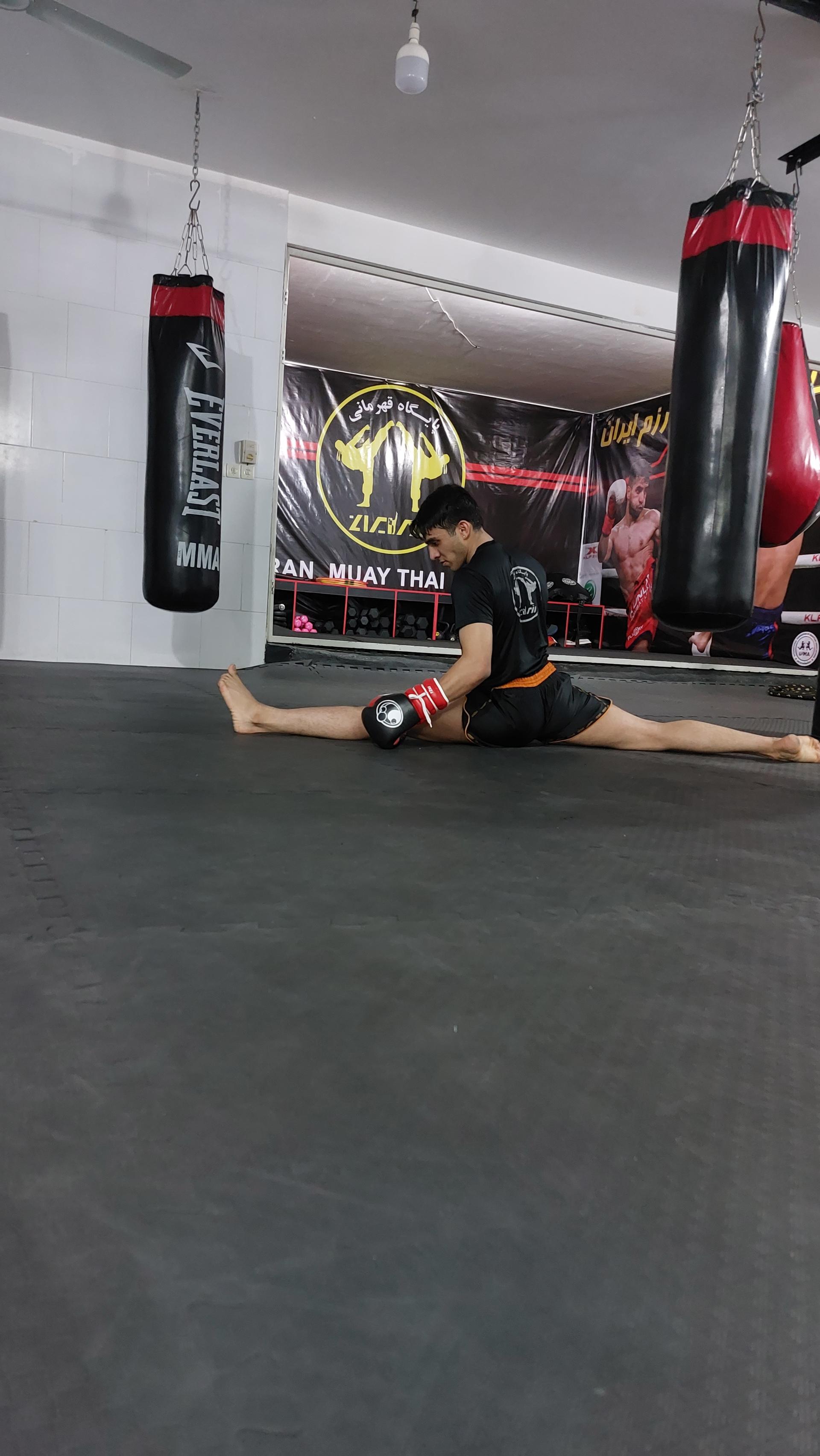 عکس باشگاه ورزشی رزم ایران 