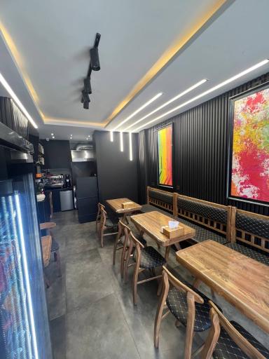 عکس کافه صبحانه راجا