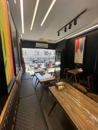 عکس کافه صبحانه راجا