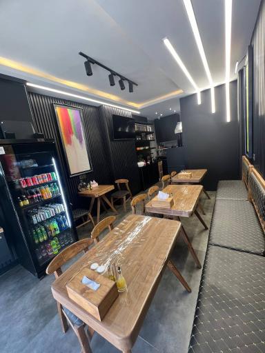 عکس کافه صبحانه راجا