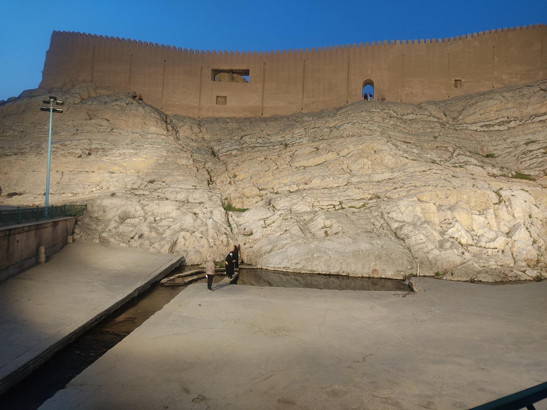 عکس چشمه علی