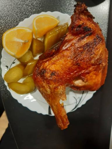 عکس رستوران کبابی بره سفید