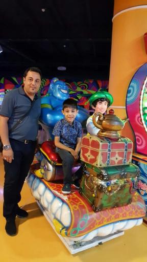 عکس مرکز خرید طوبی