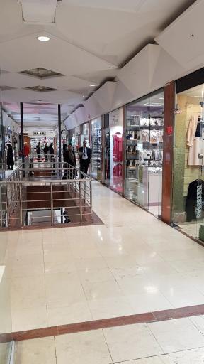 عکس مرکز خرید طوبی