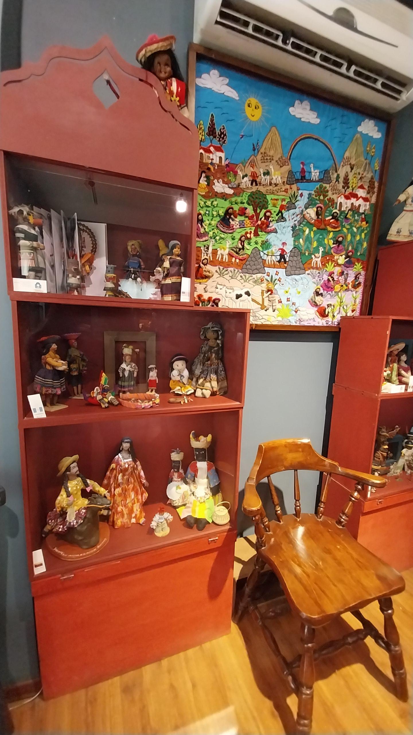 عکس موزه عروسک و فرهنگ ایران