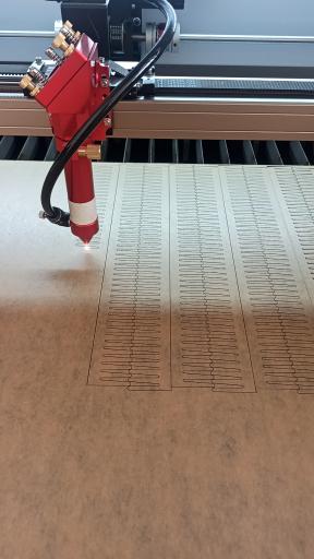 عکس خدمات برش لیزر تابان