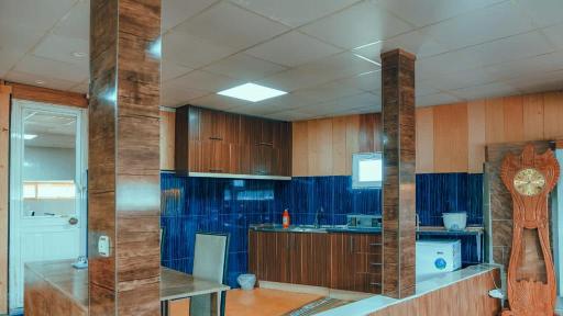 عکس هتل آپارتمان نادری اردبیل