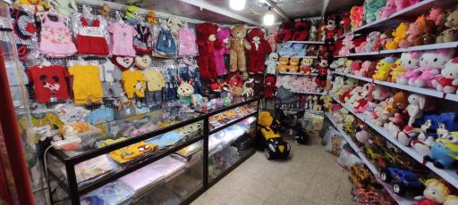 عکس فروشگاه اسباب بازی 114