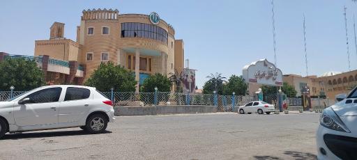 عکس رستوران لاله