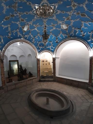 عمارت مشیر دیوان