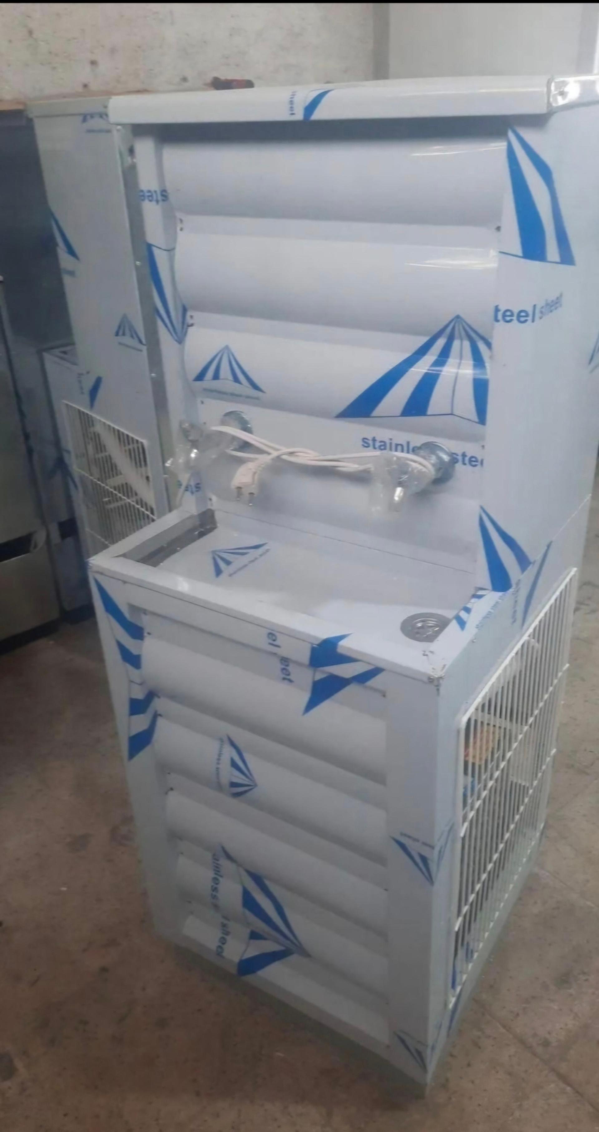 عکس آبسردکن استیل محسن