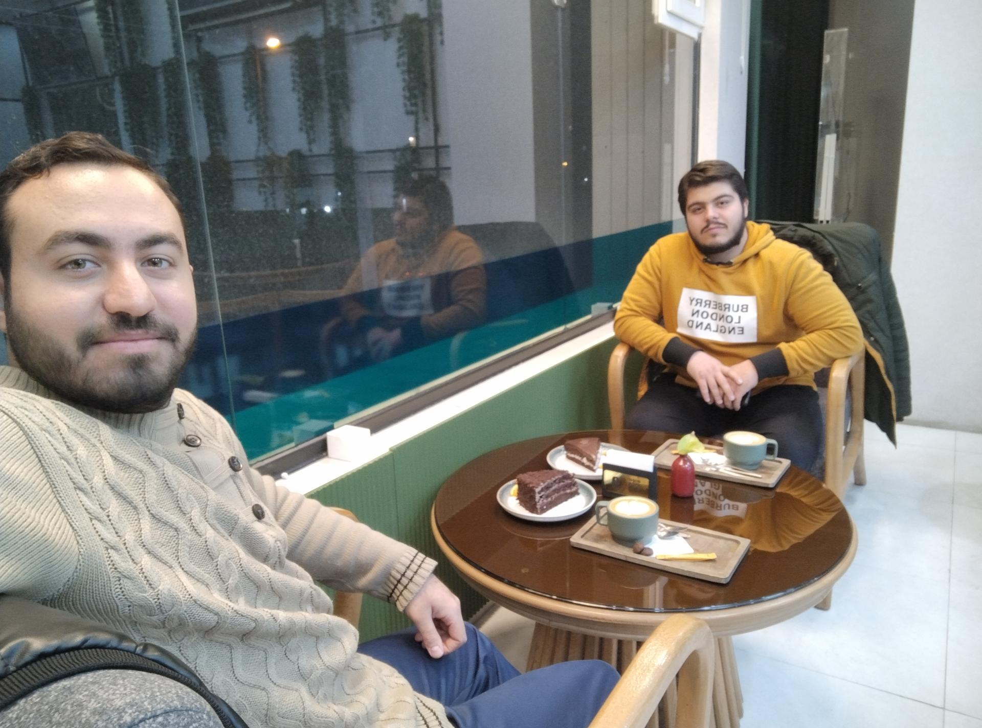 عکس کافه روشا