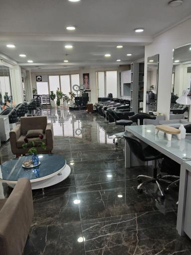 عکس سالن مهشید عاشوری