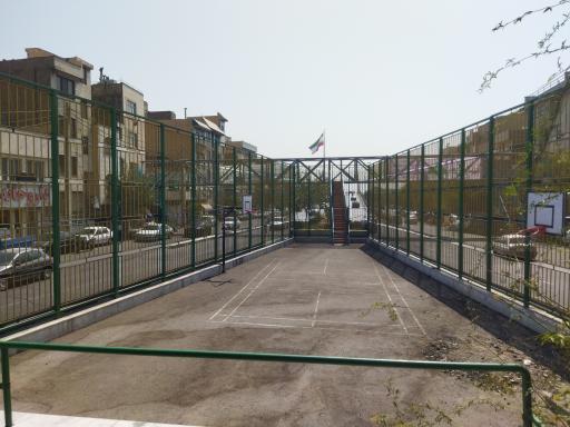 عکس زمین ورزشی بوستان و پاتوق نوروزی‌فر