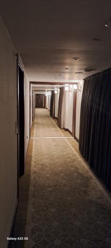 عکس هتل بین المللی ارغوان