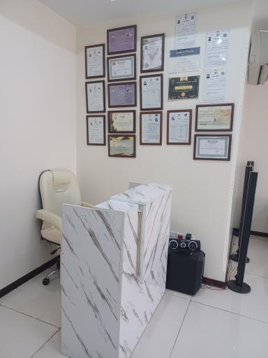 عکس سالن زیبایی آرامیس 