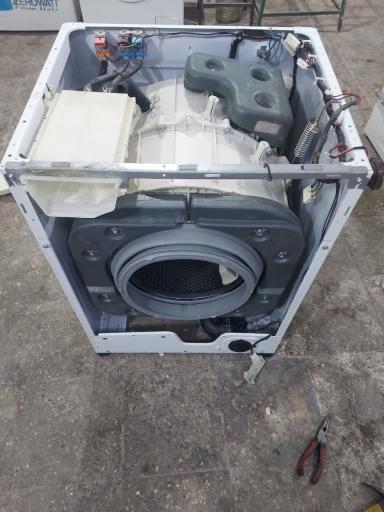 عکس تعمیرات لباسشویی یعقوبلو 