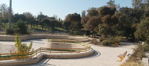 عکس بوستان بعثت