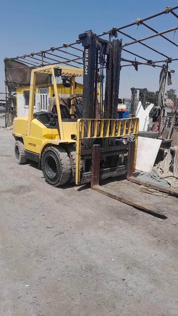 عکس خدمات لیفتراک رحیمیان 