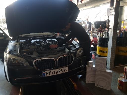 عکس خدمات اتومبیل موتوسل باستان