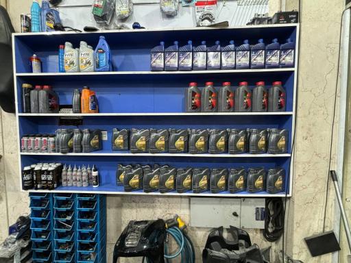 عکس تعمیرگاه موتورسیکلت میراث