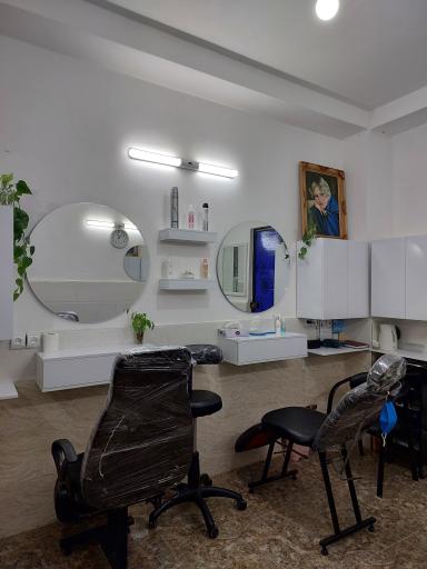 عکس سالن زیبایی فرحناک