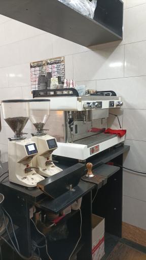 قهوه شکلات آرتین شعبه2