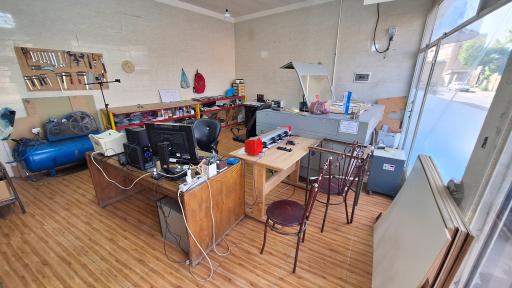 برش لیزری و حکاکی دیاکو