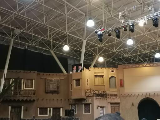 عکس مرکز خرید آسمان