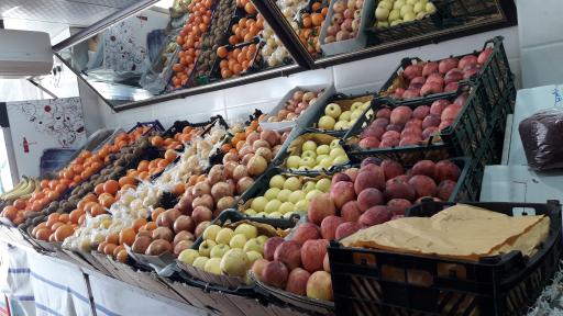 عکس میوه فروشی برادران مرادی