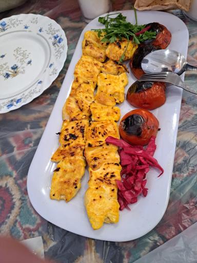 عکس رستوران آلاچیق بزرگ مینایی