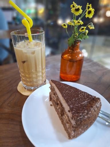 عکس کافه رومی