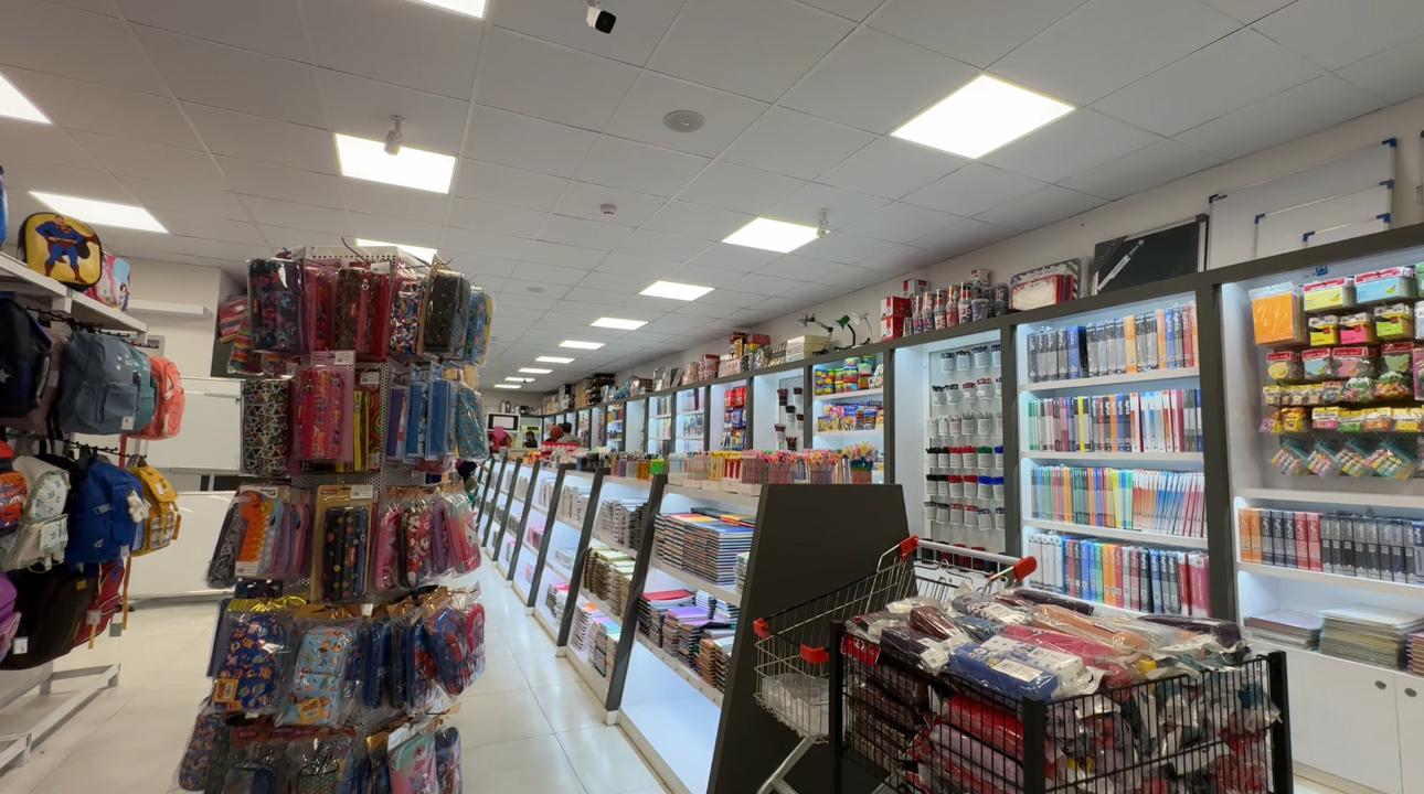 عکس فروشگاه لوازم تحریر و ماشین های اداری شوفرپور 