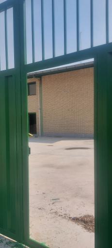 عکس انبار و سوله امدادی جمعیت هلال‌احمر شهرستان قرچک