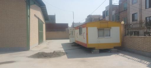 عکس انبار و سوله امدادی جمعیت هلال‌احمر شهرستان قرچک