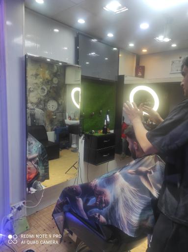 عکس آرایشگاه آبی استایل