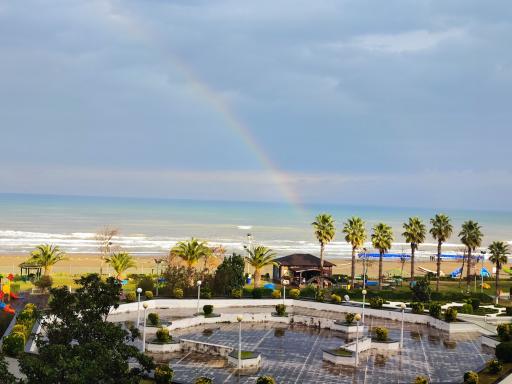 عکس مجتمع ورزشی آموزشی نفت محمودآباد