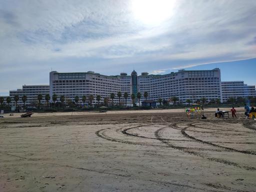 عکس مجتمع ورزشی آموزشی نفت محمودآباد