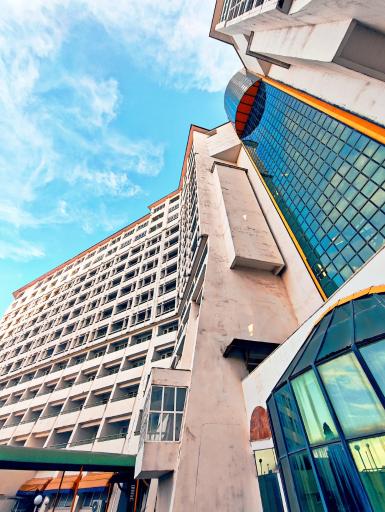 عکس مجتمع ورزشی آموزشی نفت محمودآباد