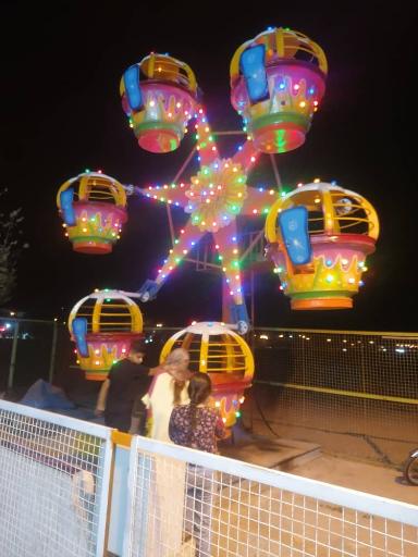 عکس شهربازی پارک ساحلی تلاش