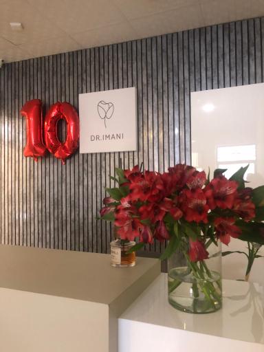 عکس دندانپزشکی دکتر زهره ایمانی