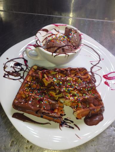 عکس آکوا کافه