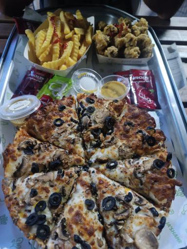 فست فود ایران پیتزا