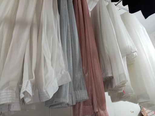 عکس خشکشویی مدرن الماس