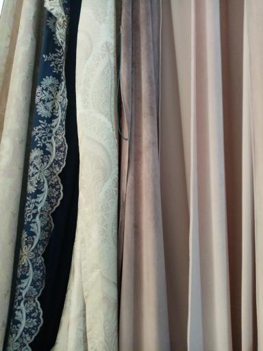 عکس خشکشویی مدرن الماس