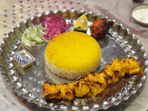 عکس رستوران محلی میرزا